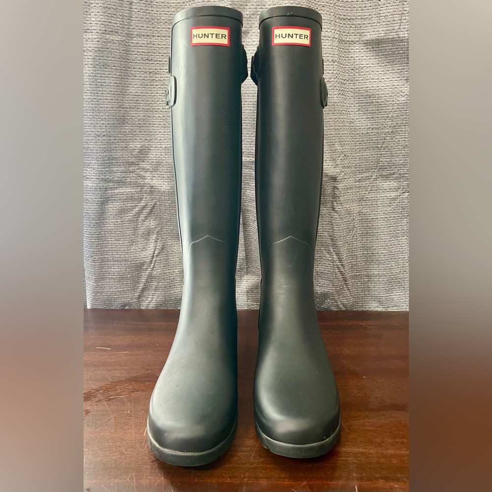 Hunter Women's black  Tall Rain Boots